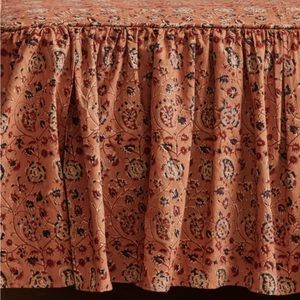 NIB Nickey Keyhoe Laurenline Ruffle Bedspread -KING